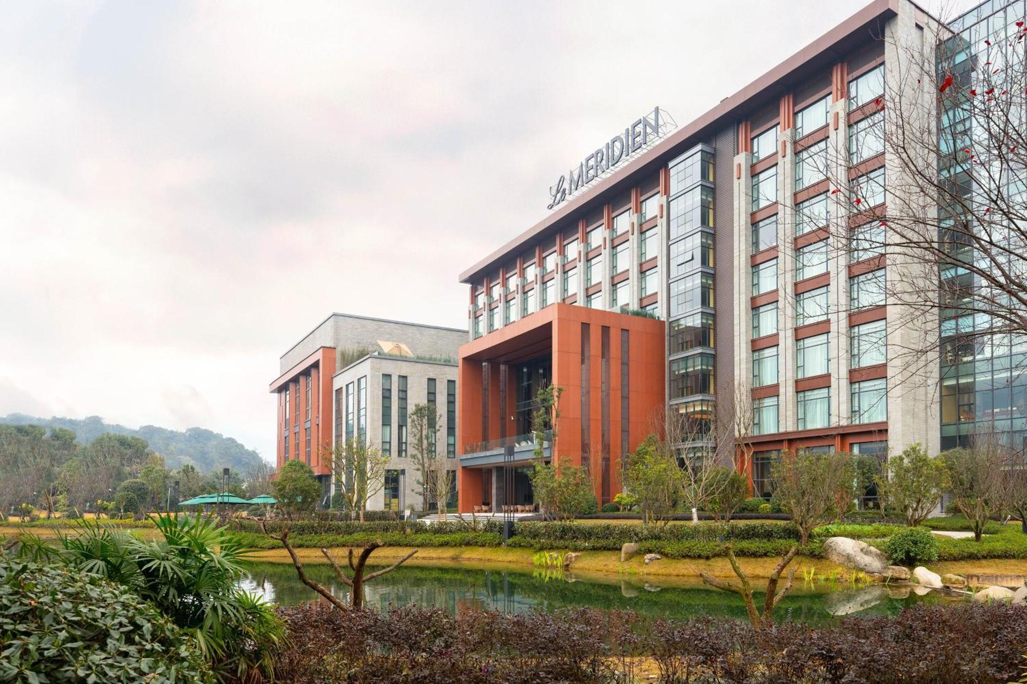 אמיישאן Le Meridien Emei Mountain Resort מראה חיצוני תמונה