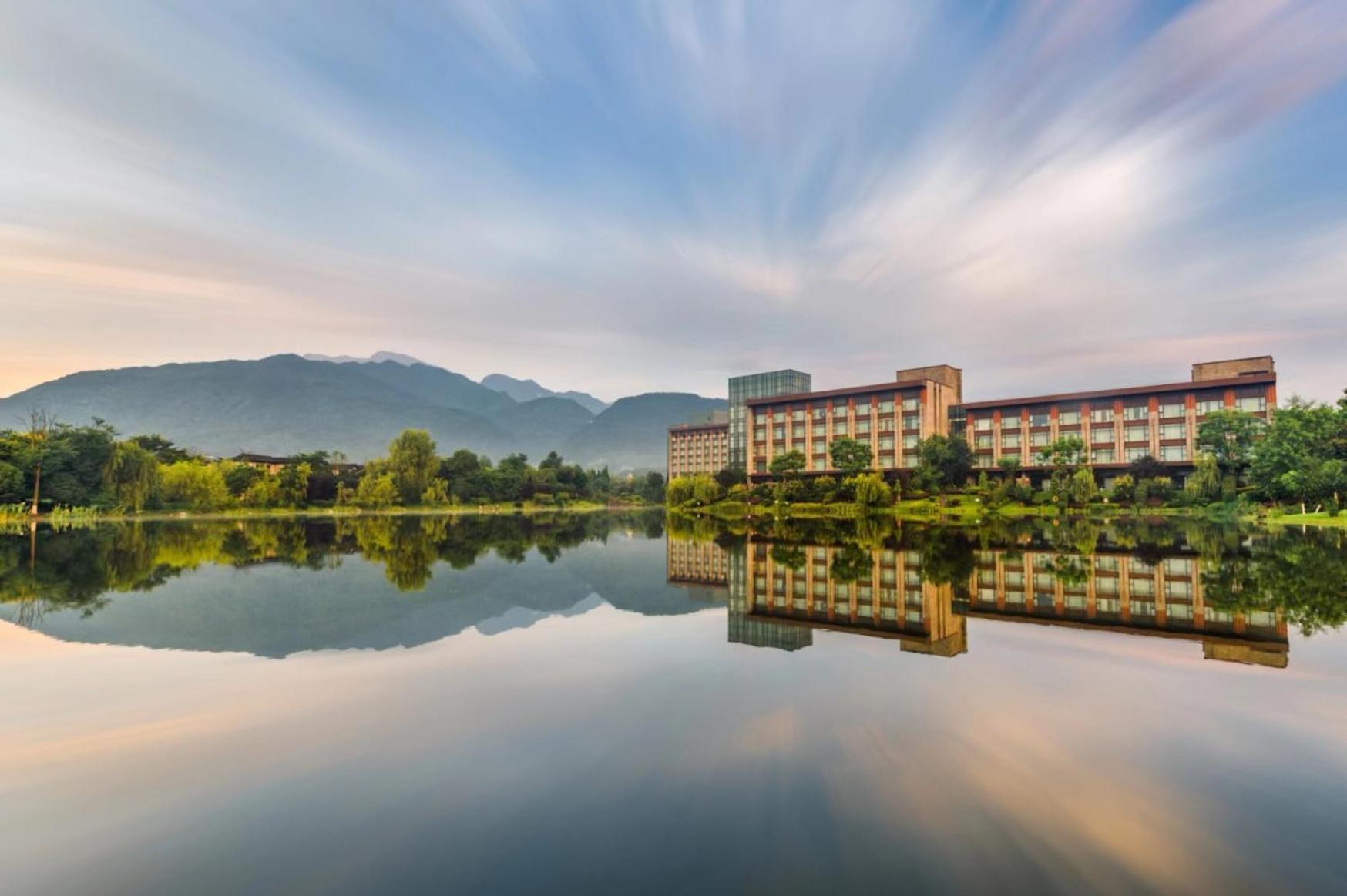 אמיישאן Le Meridien Emei Mountain Resort מראה חיצוני תמונה