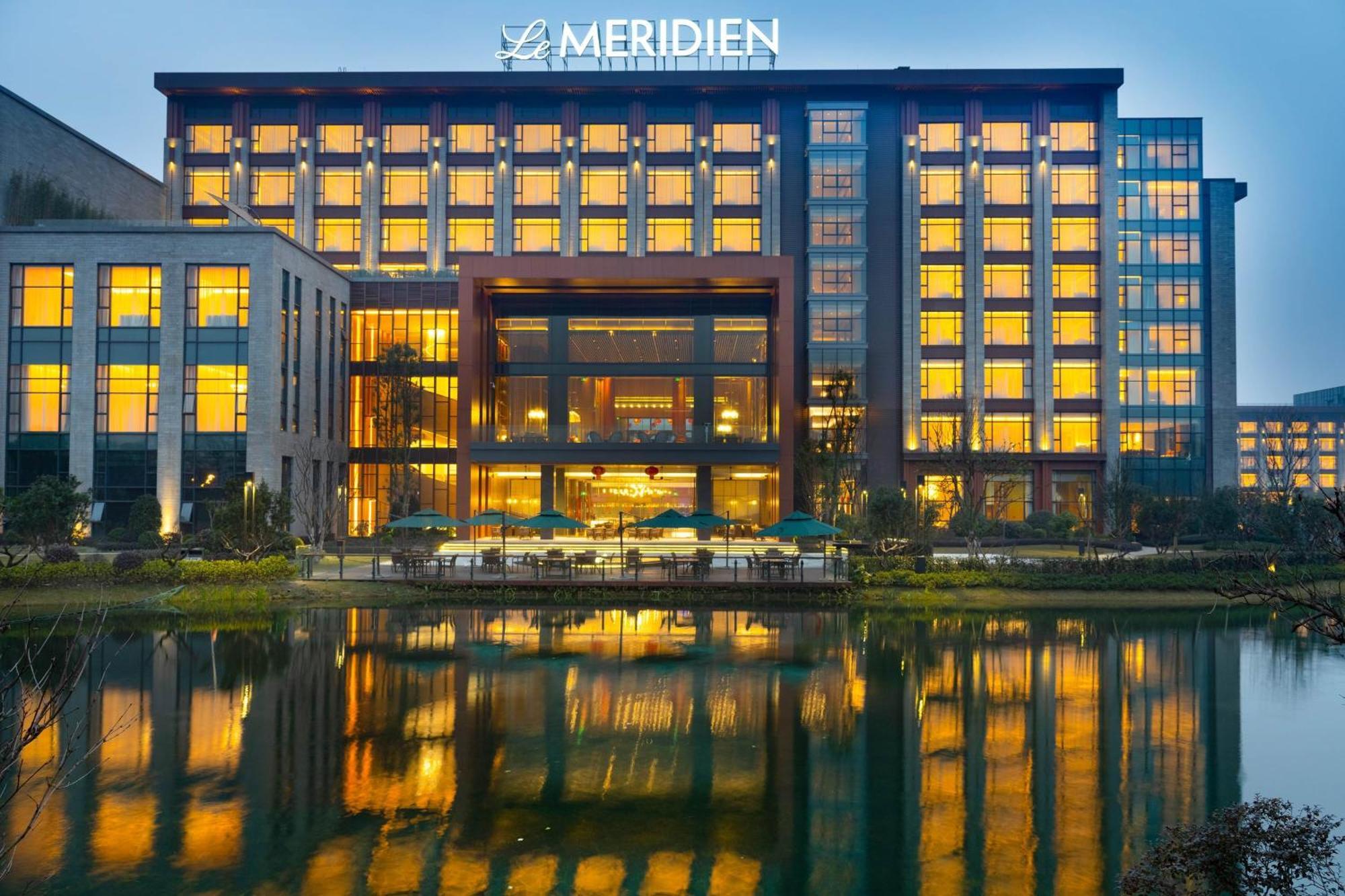 אמיישאן Le Meridien Emei Mountain Resort מראה חיצוני תמונה